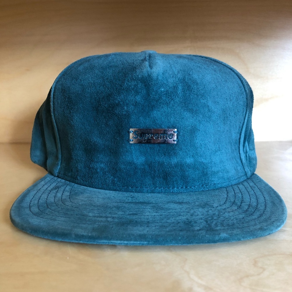 Vintage SUPREME suede snapback wmetal box logo
